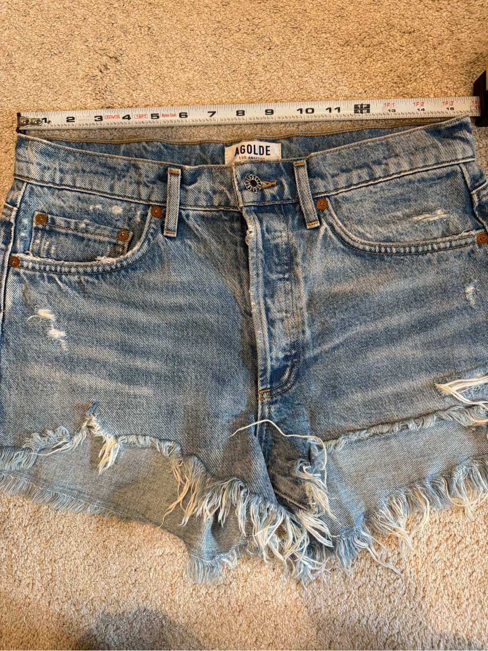 Agolde Distressed Denim Cutoff Shorts in Swapmeet - Picture 4 of 4